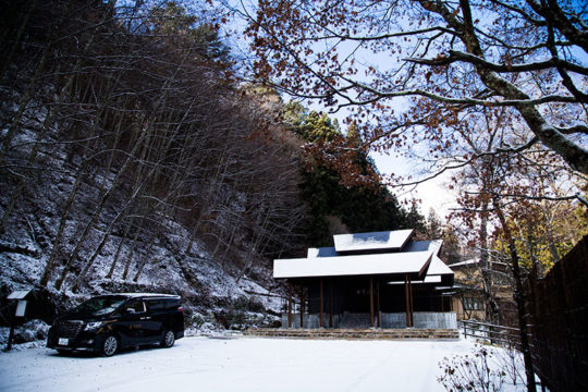 長野県駒ヶ根市　旅館「季澄香」　冬　雪景色